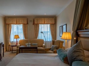 The Keadeen Hotel | Newbridge