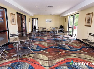 The Mariner Resort | West Yarmouth