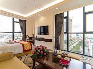 The Shine Hotel | Ngo Quyen