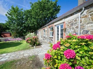 The Shippons | Llanengan