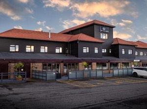 The Stones Hotel | High Post