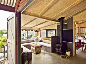 Tussie Mussie Vineyard Retreat Lodge | Merricks North