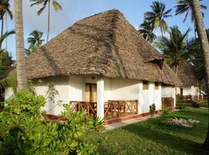Uroa Bay Beach Resort | Uroa