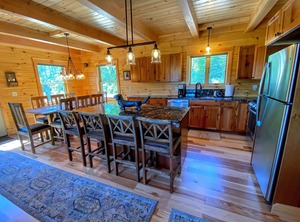 Log Cannon Mountain Attractions Table | Bethlehem