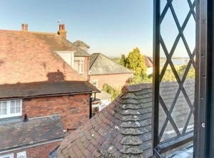 Hucksteps | Rye