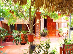 Van Long Homestay | Gia Vien
