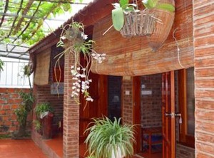 Van Long Homestay | Gia Vien