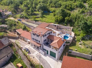 Villa Argenta | Cista Provo