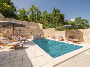 Villa Argenta | Cista Provo