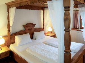 Burg Biedenegg Mit Schlosscafé | Fliess