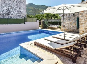 Villa Caelum | Sestanovac
