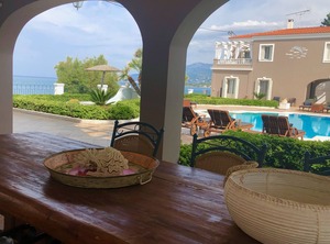 Villa Dolphin | Egira