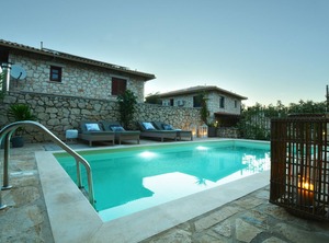 Jootiq Villas Stone Built Concept Supreme Comfort | Akrotiri