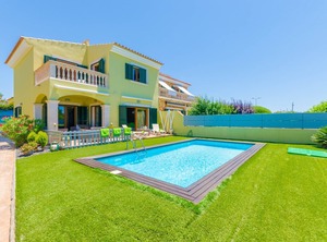 Villa Las | Tolleric