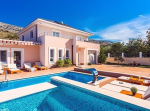 Villa Milla Jacuzzi Sauna Max Person | Srinjine