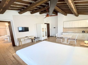 Villa Spelloissima | Limiti