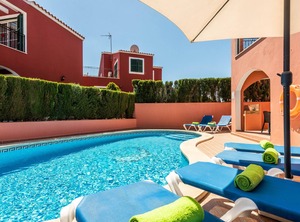 Villas | Serpentona