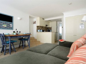 Waterloo Place | Charmouth