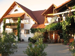 Weingut Landerer Vogtsburg Lhs | Oberrotweil