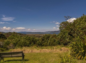 Hideaway Bach | Te Rerenga