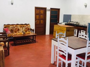 White Castle | Midigama East