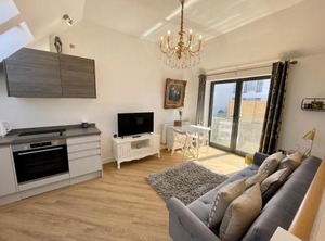 Salt Yard Cottage No | Whitstable