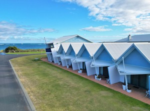 Windsurfer Beach Chalet | Lancelin