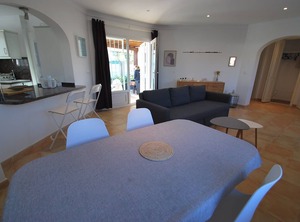 Casa Blanca Oliva | Oliva