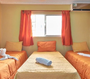 Island Apartahotel 