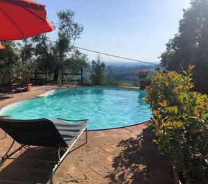 Holiday Terrace 
