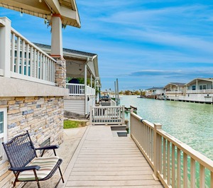 Island Village Sand Dollar 