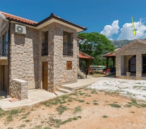 Paklenica Stone 