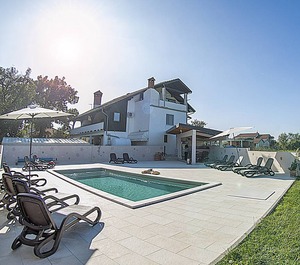 Villa Paolija 