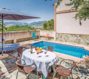 Montecorto Swimming Bedrooms 