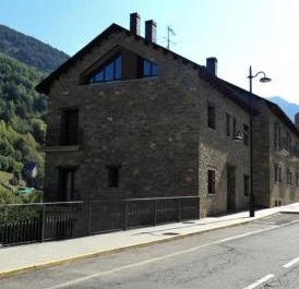 Apartamentos Solans People 