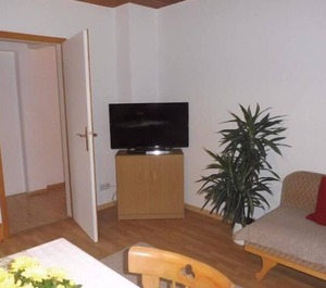 Ferienwohnung Wennesz Chieming 