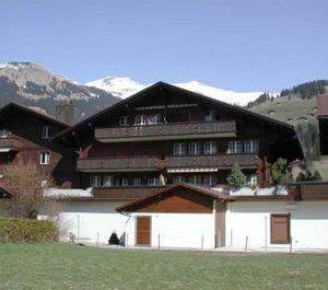 Kronenplatz 