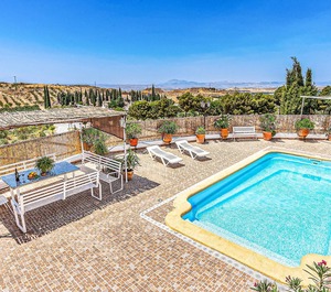Accommodation Cuevas Del Campo 