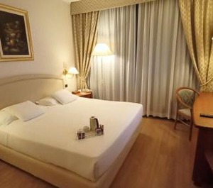 Hotel Globus City 