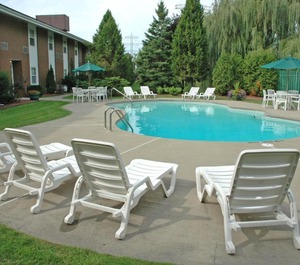 Parkway Inn Conference Centre 