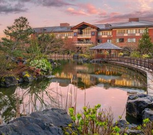 Boulder Falls Inn 