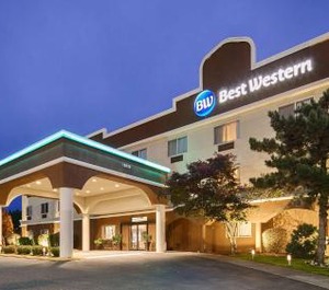 Western Sky Valley Inn 