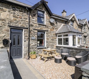 Bwthyn Afon River Cottage 