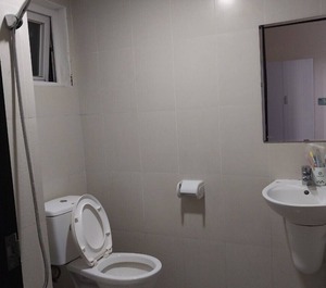 Sky Phòng Ngủ Tắm Quận 