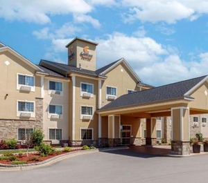 Comfort Suites Johnson Creek Conference 