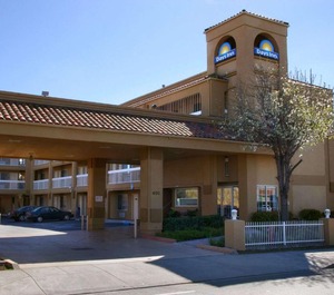 Days Inn 