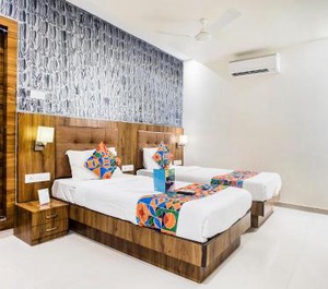 Andheri East 