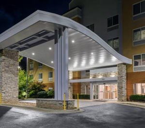 Fairfield Inn 