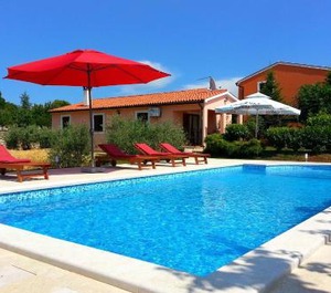 Swimming Orihi Central Istria Sredisnja Istra 