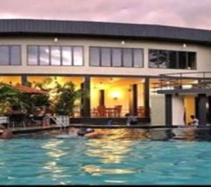 Garden Beach Hotel 